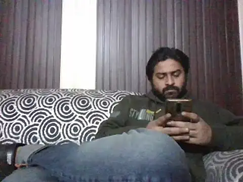 Snapshot of indihotguy chatting on 02/05/25, 12:49 indihotguy online show from 02/05/25, 12:49