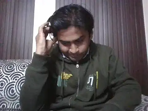 Snapshot of indihotguy chatting on 02/08/25, 01:33 indihotguy online show from 02/08/25, 01:33