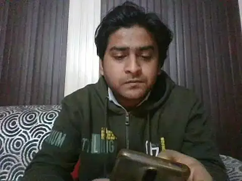 Snapshot of indihotguy chatting on 02/09/25, 01:46 indihotguy online show from 02/09/25, 01:46