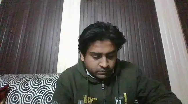 Snapshot of indihotguy chatting on 02/13/25, 05:11 indihotguy online show from 02/13/25, 05:11