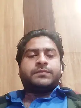 Snapshot of indihotguy chatting on 02/16/25, 07:26 indihotguy online show from 02/16/25, 07:26