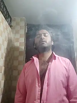 Snapshot of indihotguy chatting on 02/22/25, 07:47 indihotguy online show from 02/22/25, 07:47