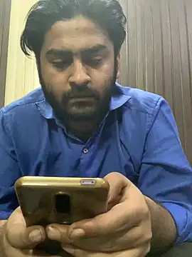 Snapshot of indihotguy chatting on 03/19/25, 01:51 indihotguy online show from 03/19/25, 01:51