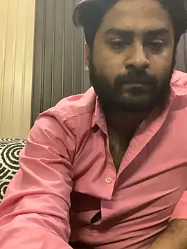 Snapshot of indihotguy chatting on 03/22/25, 02:48 indihotguy online show from 03/22/25, 02:48