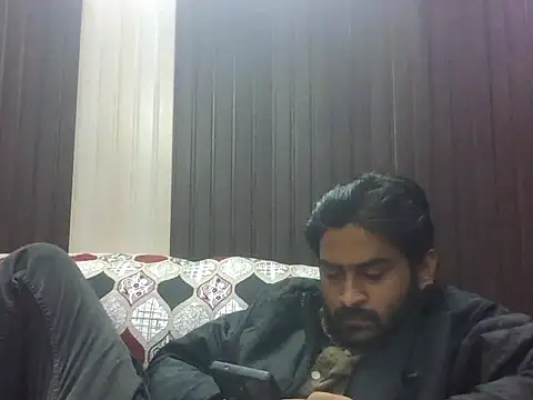 indihotguy online show from 11/10/25, 12:59