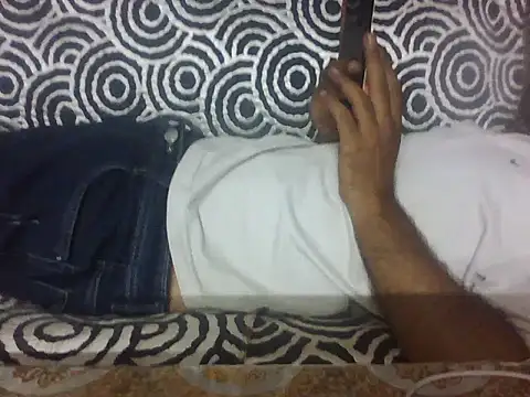 Snapshot of indihotguy chatting on 06/23/26, 10:13 indihotguy online show from 06/23/26, 10:13