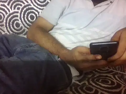 Snapshot of indihotguy chatting on 07/24/26, 01:09 indihotguy online show from 07/24/26, 01:09