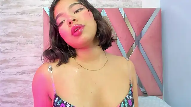 CATTLEYA BIANCHI145 online show from 02/24/25, 05:11