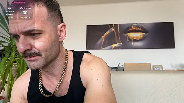 Snapshot of Asmodeuss666 chatting on 02/14/25, 07:17 Asmodeuss666 online show from 02/14/25, 07:17