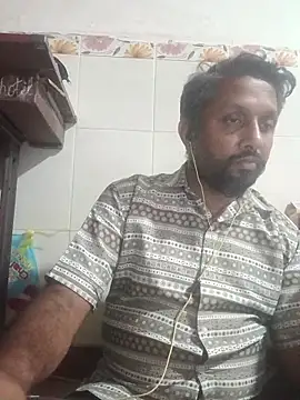 Snapshot of carria_homes chatting on 02/02/26, 08:07 carria homes online show from 02/02/26, 08:07