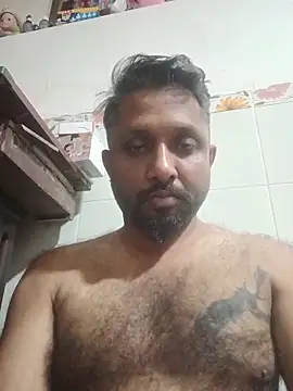 Snapshot of carria_homes chatting on 02/10/26, 08:46 carria homes online show from 02/10/26, 08:46