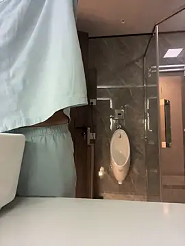 Snapshot of chinalover4199 chatting on 01/15/26, 02:43 chinalover4199 online show from 01/15/26, 02:43