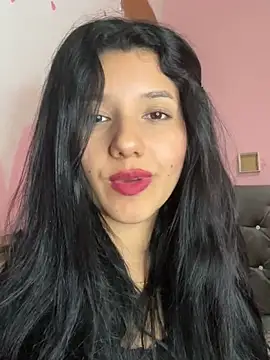 Snapshot of emmariders2 chatting on 10/27/25, 01:59 emmariders2 online show from 10/27/25, 01:59