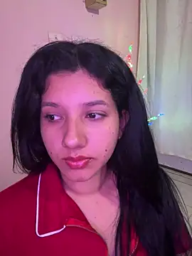 Snapshot of emmariders2 chatting on 12/02/25, 06:08 emmariders2 online show from 12/02/25, 06:08