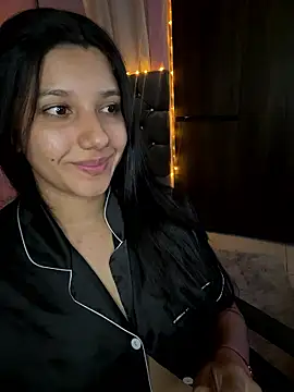 Snapshot of emmariders2 chatting on 01/10/26, 08:38 emmariders2 online show from 01/10/26, 08:38