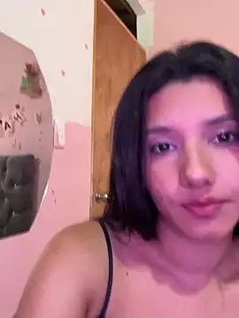 Snapshot of emmariders2 chatting on 03/12/26, 02:34 emmariders2 online show from 03/12/26, 02:34