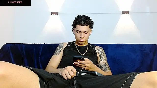 Br4ndxpimm online show from 12/04/25, 06:49