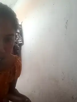 Snapshot of ananya_telugu chatting on 12/29/24, 05:53 ananya telugu online show from 12/29/24, 05:53