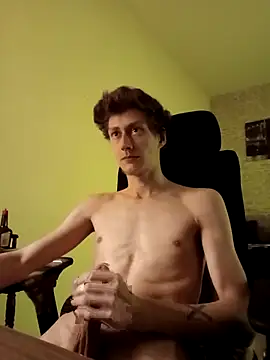 Snapshot of HalloMarcy chatting on 09/14/25, 09:14 HalloMarcy online show from 09/14/25, 09:14