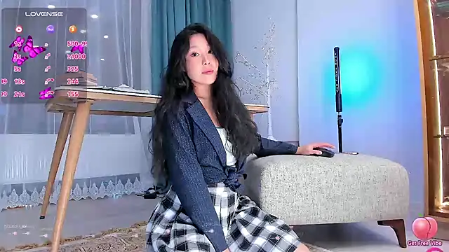 Snapshot of Max_level chatting on 12/04/24, 01:42 Max level online show from 12/04/24, 01:42