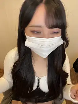 Snapshot of mina_0207 chatting on 04/14/26, 06:52 mina 0207 online show from 04/14/26, 06:52