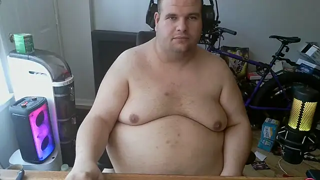 Snapshot of Hackensackneil chatting on 03/20/26, 02:00 Hackensackneil online show from 03/20/26, 02:00