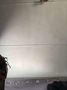 Snapshot of Redfucks333 chatting on 02/13/26, 09:16 Redfucks333 online show from 02/13/26, 09:16