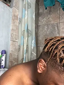 Snapshot of Redfucks333 chatting on 03/07/26, 06:49 Redfucks333 online show from 03/07/26, 06:49