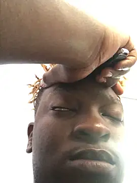 Snapshot of Redfucks333 chatting on 03/11/26, 12:55 Redfucks333 online show from 03/11/26, 12:55