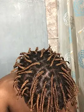 Snapshot of Redfucks333 chatting on 03/15/26, 08:59 Redfucks333 online show from 03/15/26, 08:59