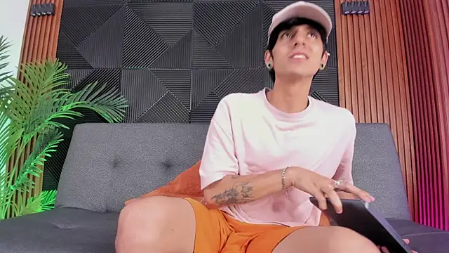 saul novak online show from 01/08/25, 08:29