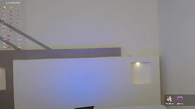 Snapshot of VenusEvans1 chatting on 01/07/25, 07:59 VenusEvans1 online show from 01/07/25, 07:59