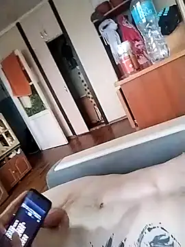 Snapshot of parasexucat chatting on 02/23/25, 12:16 parasexucat online show from 02/23/25, 12:16