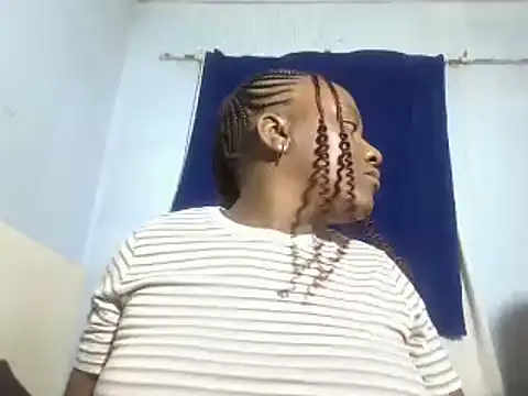 Snapshot of ThamiXX chatting on 03/16/25, 03:50 ThamiXX online show from 03/16/25, 03:50