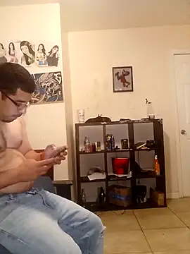 k1oudE online show from 10/19/25, 02:34