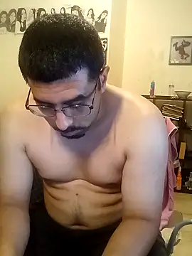 k1oudE online show from 11/10/25, 04:44