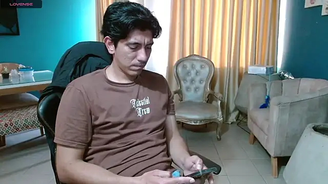 Snapshot of Noah-cock chatting on 07/03/26, 10:49 Noah-cock online show from 07/03/26, 10:49