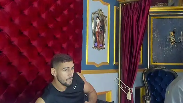 Snapshot of MarcoVitto chatting on 01/19/25, 04:44 MarcoVitto online show from 01/19/25, 04:44