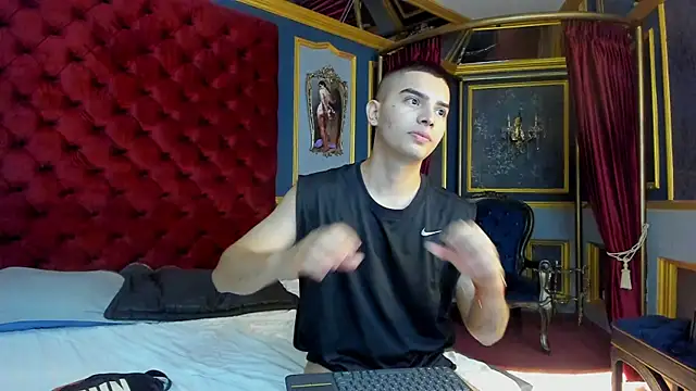 Snapshot of MarcoVitto chatting on 01/23/25, 09:50 MarcoVitto online show from 01/23/25, 09:50