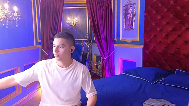 Snapshot of MarcoVitto chatting on 09/11/25, 03:39 MarcoVitto online show from 09/11/25, 03:39