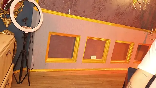 Snapshot of MarcoVitto chatting on 11/01/25, 07:38 MarcoVitto online show from 11/01/25, 07:38