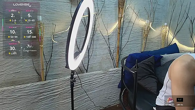 Snapshot of MarcoVitto chatting on 11/29/25, 03:48 MarcoVitto online show from 11/29/25, 03:48