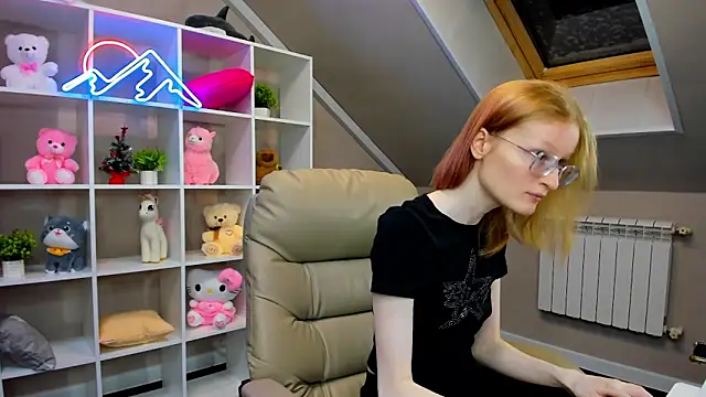 Snapshot of ElizabethHarpper chatting on 12/31/24, 12:54 ElizabethHarpper online show from 12/31/24, 12:54