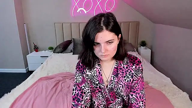 CharlotteMitchell online show from 12/30/24, 01:04