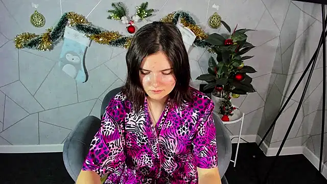 CharlotteMitchell online show from 12/31/24, 01:26