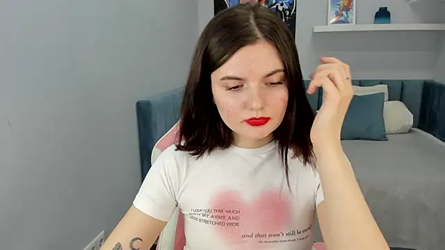 CharlotteMitchell online show from 02/07/25, 11:12