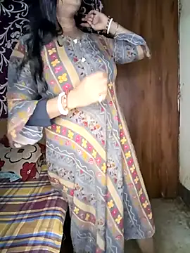 Hot muskaan online show from 09/11/25, 03:50