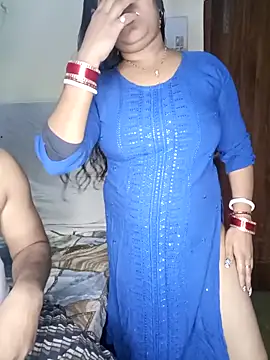 Hot muskaan online show from 04/15/26, 02:07