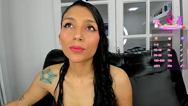 miss   evangeline online show from 02/25/25, 11:08