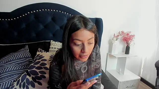 Xewa  online show from 02/05/25, 07:31